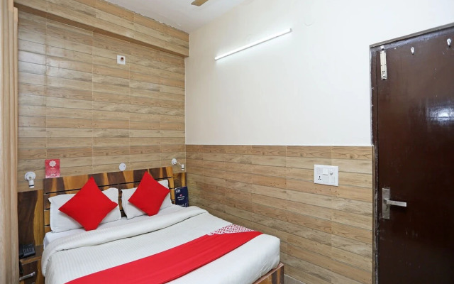 OYO 26156 Comfort Inn