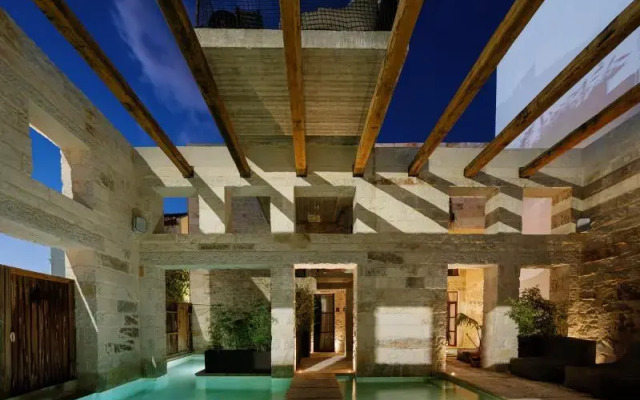 Amalen Suites Adults Only