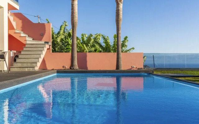 With Pool and Superb sea View - Villa Candelária