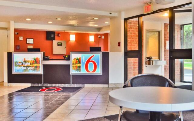 Motel 6 East Syracuse, NY – Airport