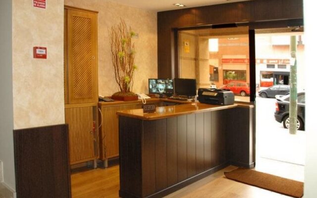 Hostal Avenida Barajas