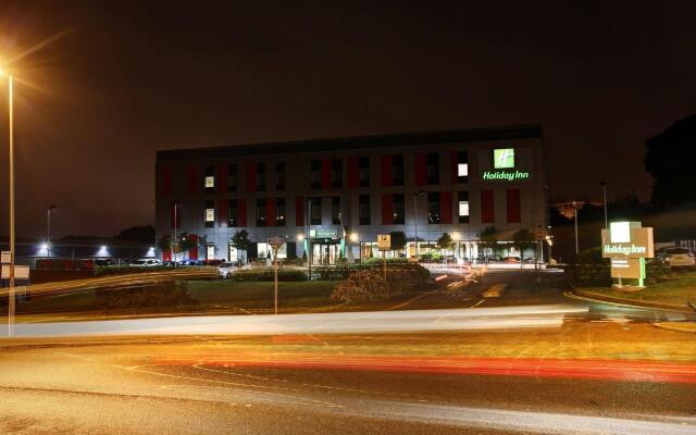 Holiday Inn London - Luton Airport by IHG