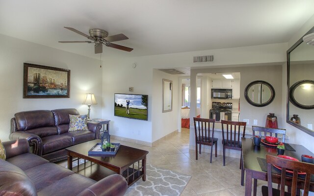 Park Suites at 108 - Free Golf