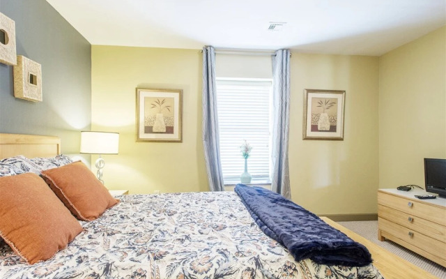 MVC - Unit 2402 - My Favorite Condo