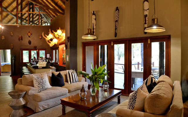 Black Rhino Game Lodge