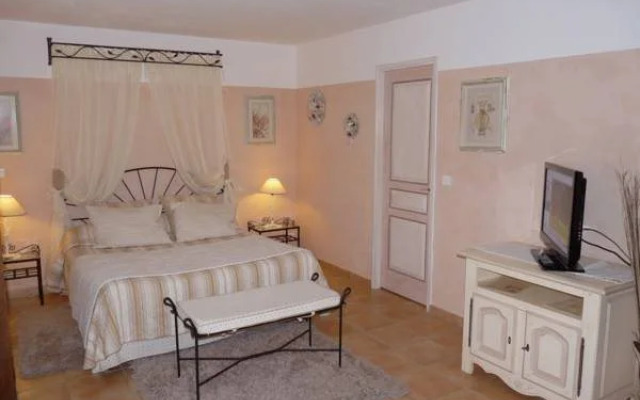 Hotel Le Colombier