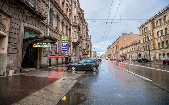Apartment in Kirochnaya