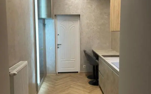 Фурманська, 3 (центр)