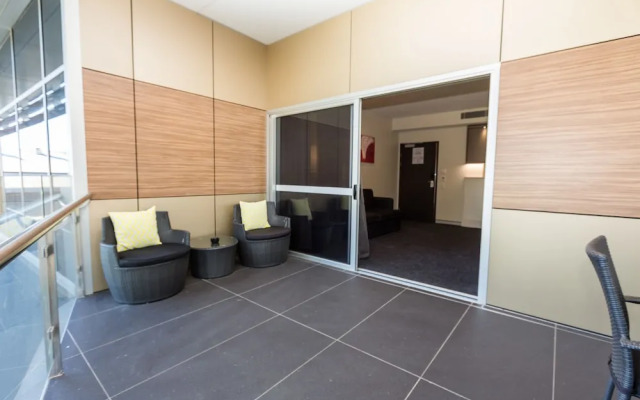Alexandra Hills Hotel Suites