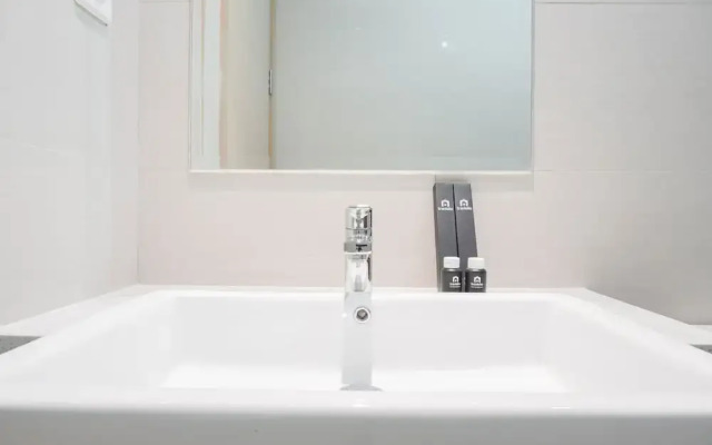 Comfy 1BR Sedayu City Suites Apartment