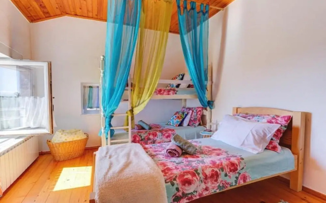 Barbara - Perfect Holiday - H