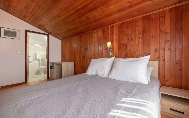Cosy Apartment Near Sea in Porec