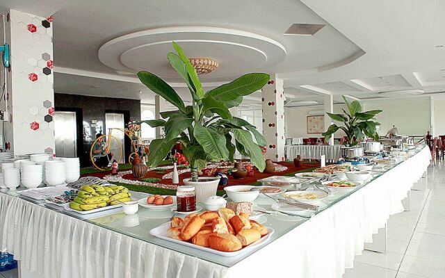 Hanh Phuc Hotel