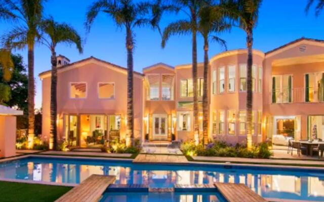 Villa con Piscina Privada vacacional en Malibu