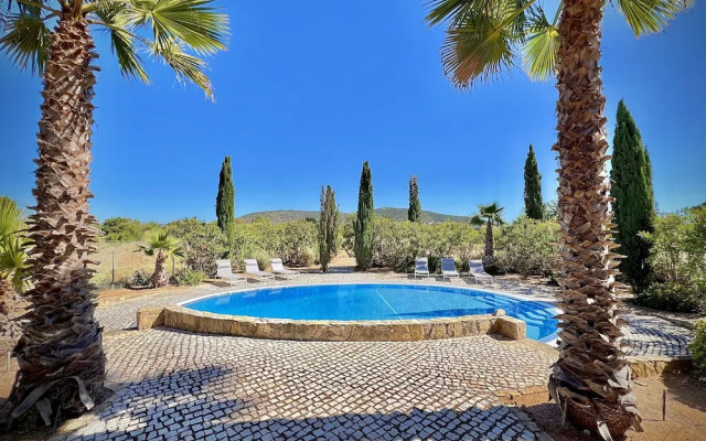 Quarteira Premium Villa by Homing