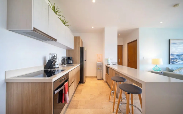 2 BR Condo - Rooftop Pool At Ipanema 504