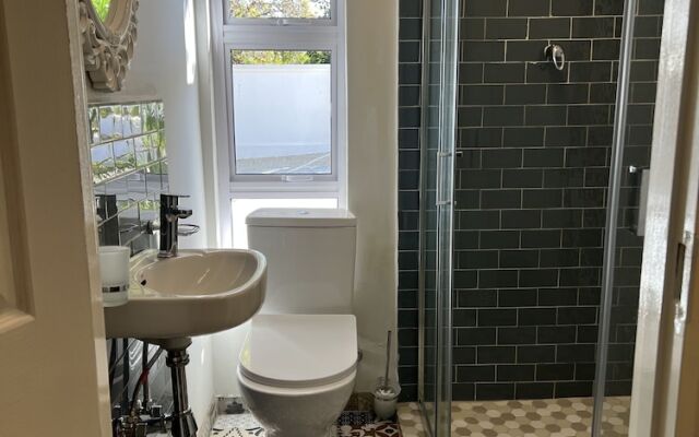 435 on vale boutique aparthotel