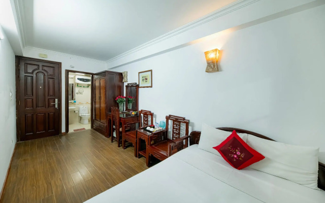 Phoenix Legend Hotel