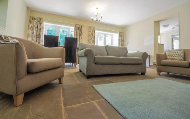 Stone Lodge