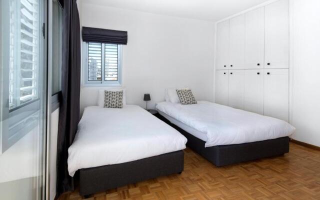 Urban Condo 12 - 2 Bdr