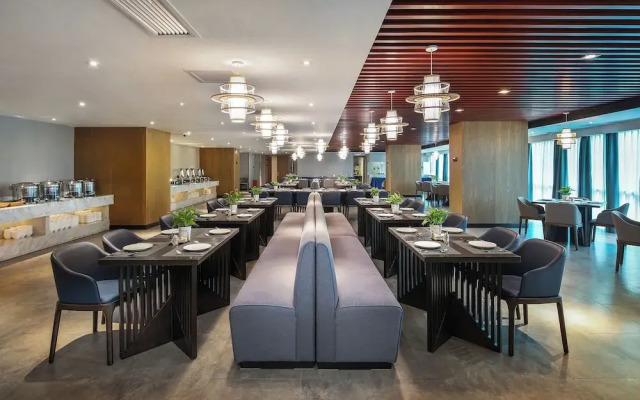 Mehood Lestie International Hotel Nancun Wanbo Metro Station Branch