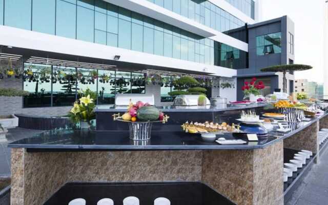 Handy Holiday Nha Trang Beach Apartment