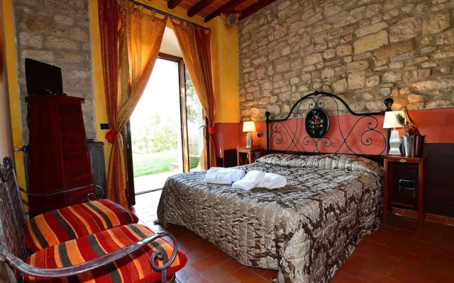 Apartment With Pool, Rignano