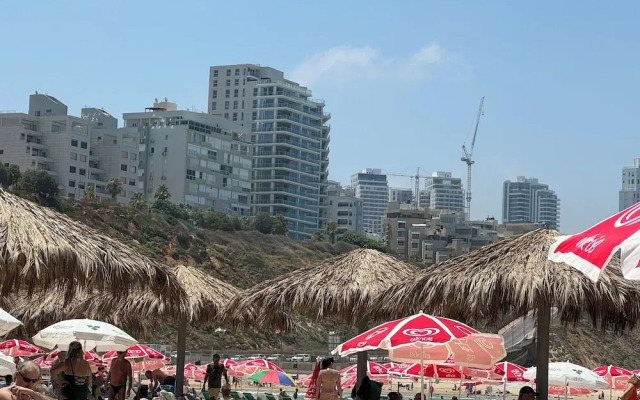 Prince Palace Netanya Central Beach