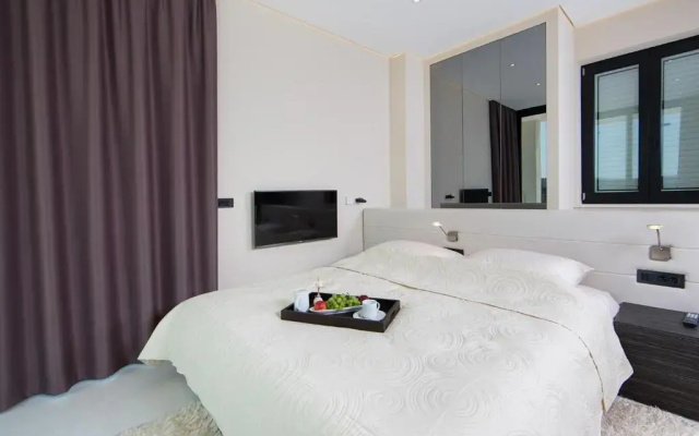 Villa Vrsar Magnifique A Beautiful Contemporary 5 Bedroom Villa Sauna and Gym