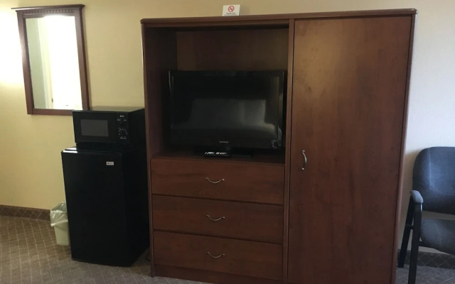 Hospitality Inn & Suites