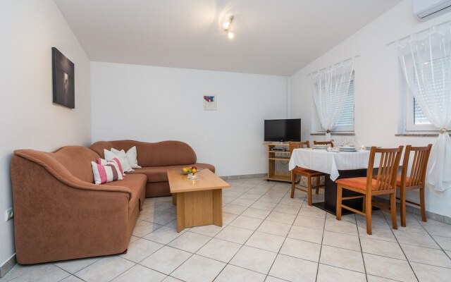 Apartments Delic - Pejic