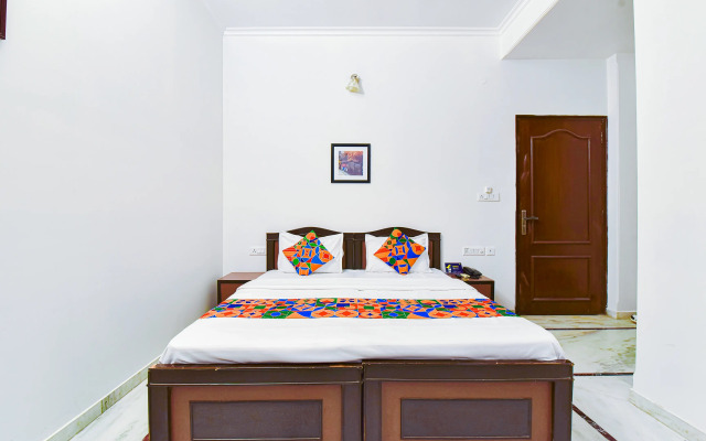 Fabhotel Gitanjali