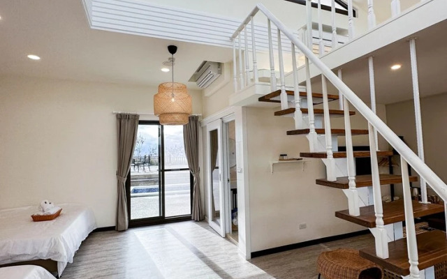 Cliff Villa