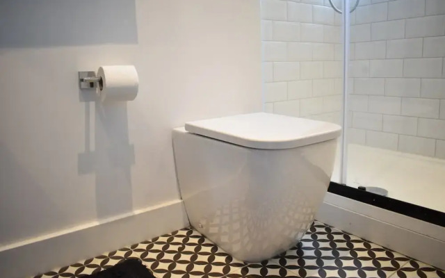 2 Bedroom Apartment in Bethnal Green