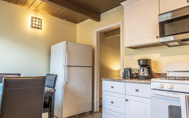 Sunny Two Bed in Richmond