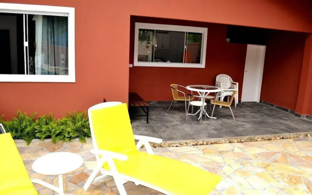 4 quartos piscina 350 m praia