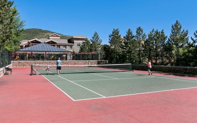 White Pines 1BD at Westgate