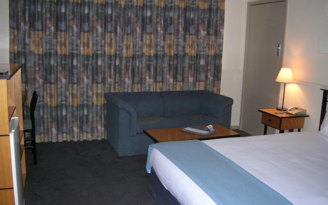 Overlander Hotel Shepparton – Guest Rooms – Shepparton