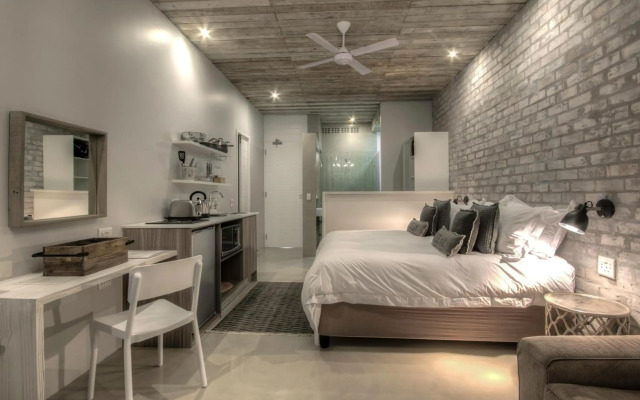 The House Quarters