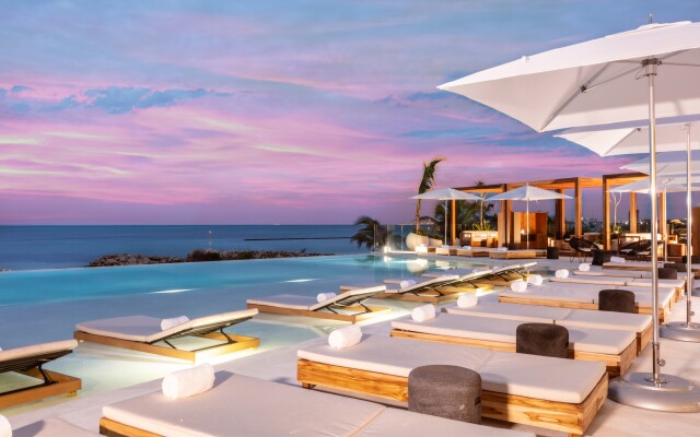 SLS Cancun