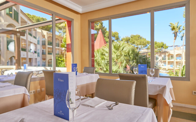 Zafiro Cala Mesquida Hotel