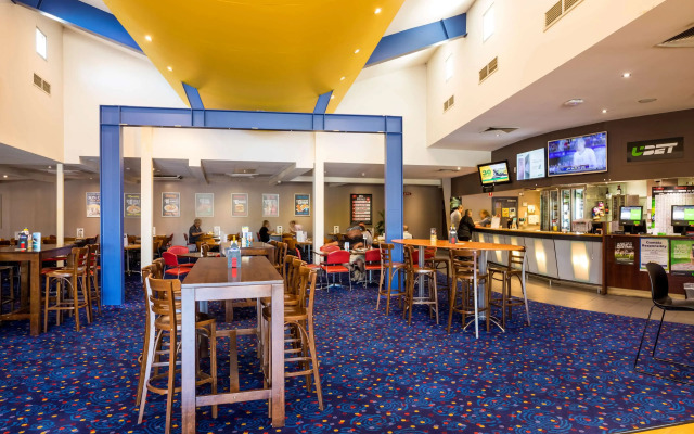 Nightcap at Finsbury Hotel