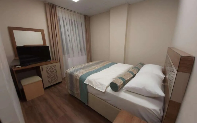 Camellia Hostel