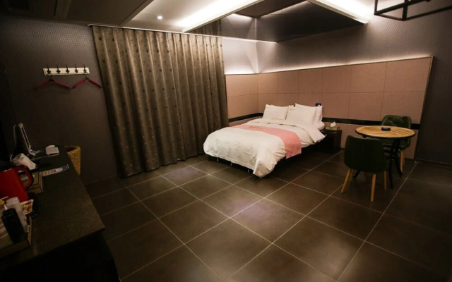 Yeoju Dubai Self Check-in Motel