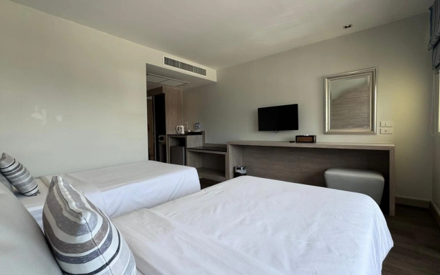 Methavalai Residence