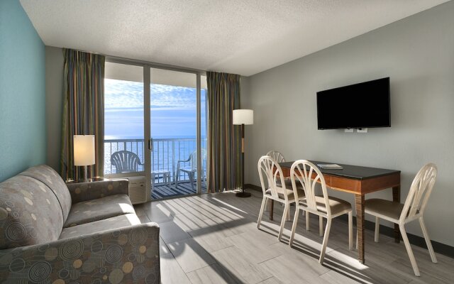 Crown Reef Resort