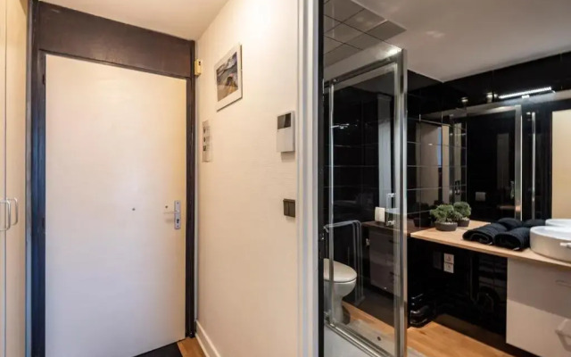 Hypercentre 200m Cathedrale/Train Station + Private Parking*