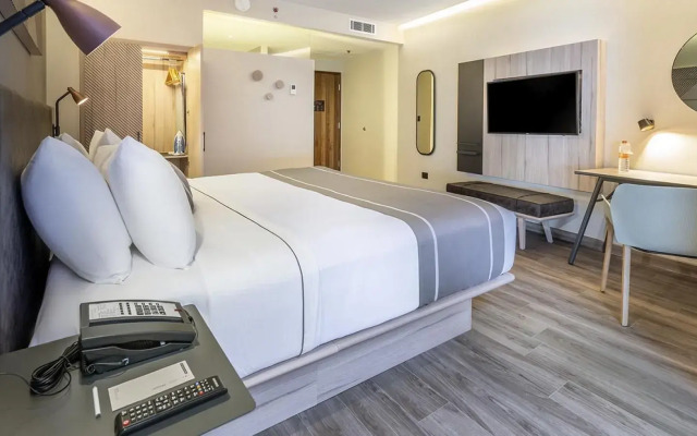 City Express Plus by Marriott San Luis Potosí