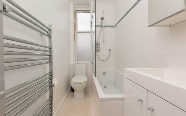 Character Apartment in the Heart of Morningside