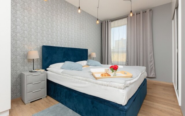 Warsaw Two-bedroom Apartment by Renters